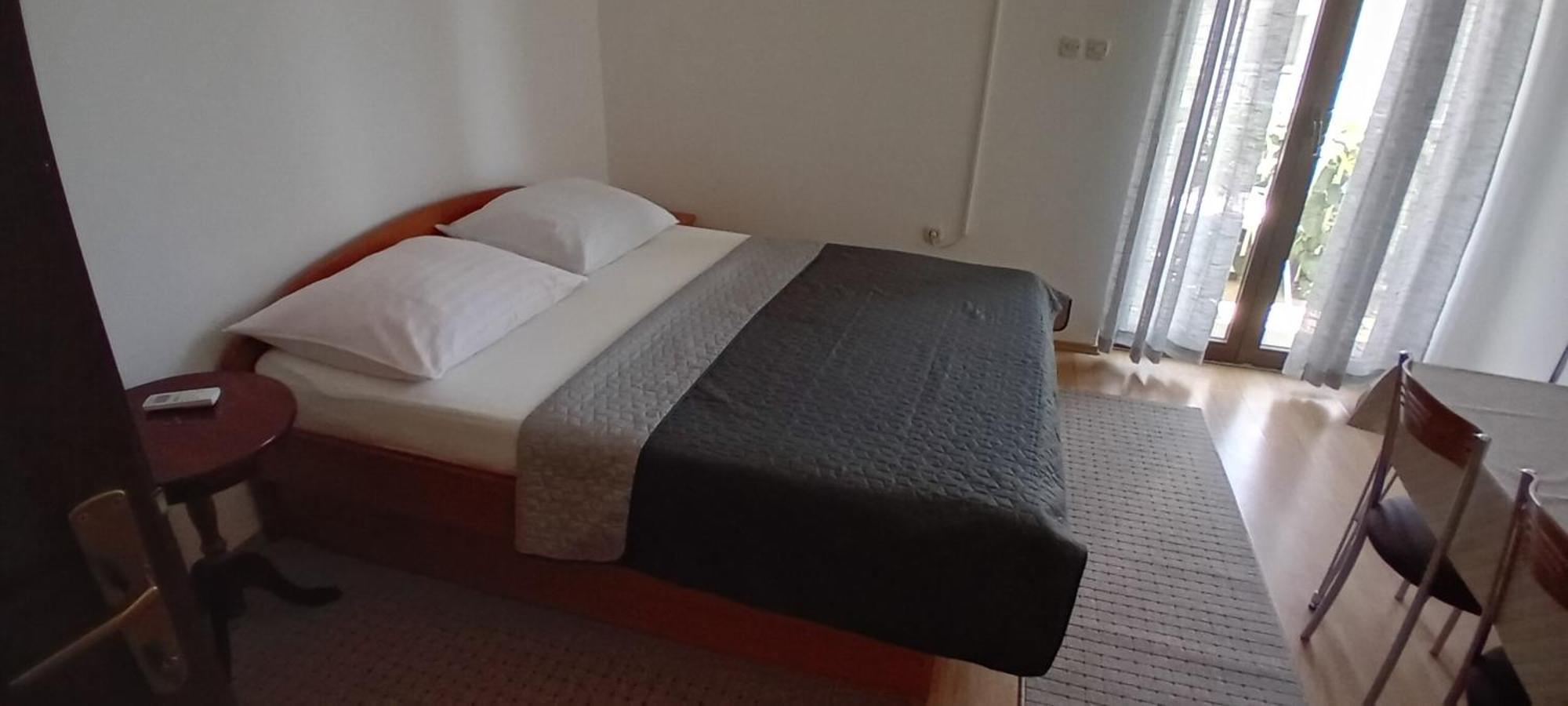 נאום Apartmani Andela חדר תמונה